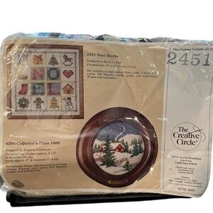 Vintage 1988 Creative Circle Noel Blocks #2451 Wool Cross‎ Stitch Kit Christmas